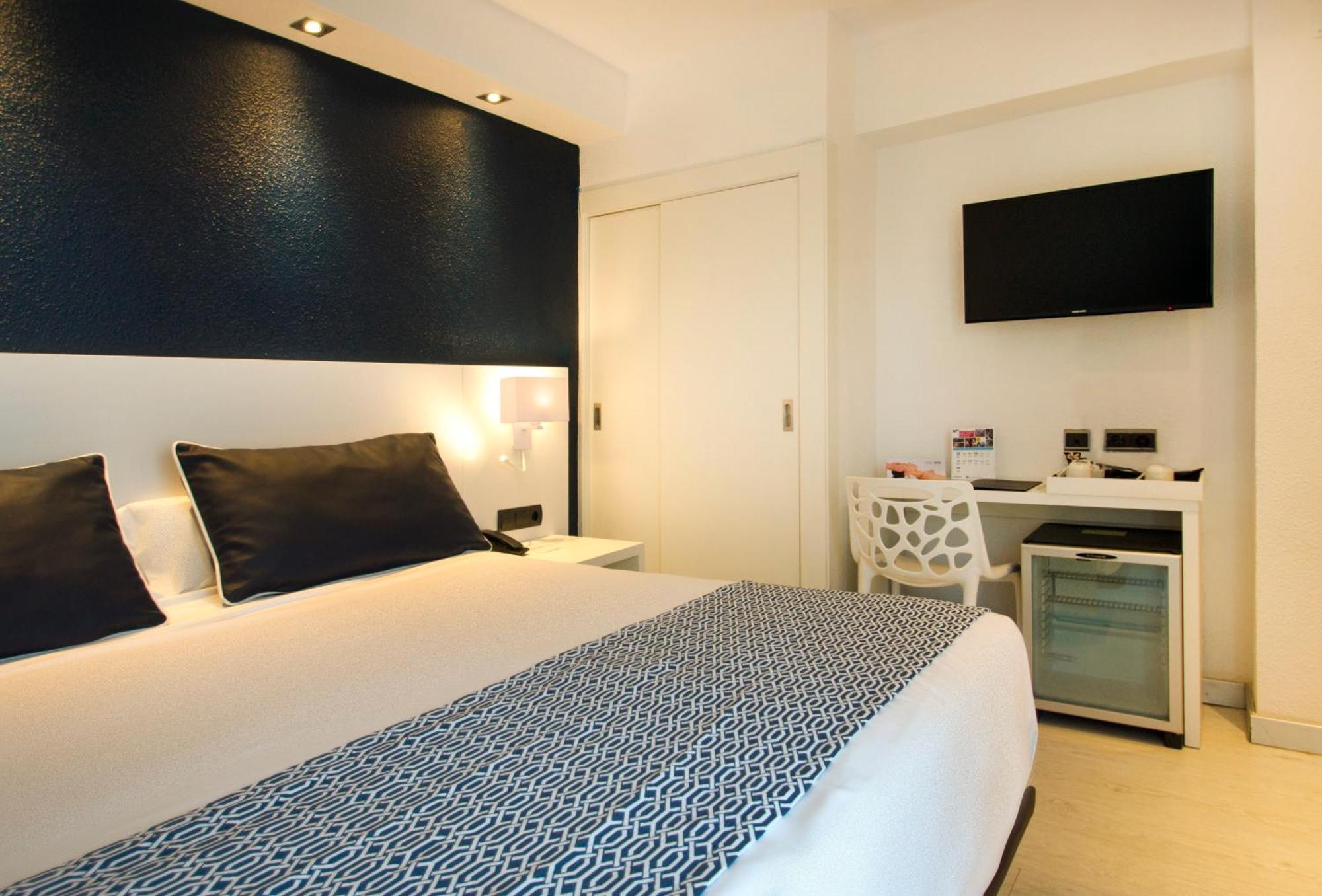 Catalonia Del Mar - Adults Only Hotel