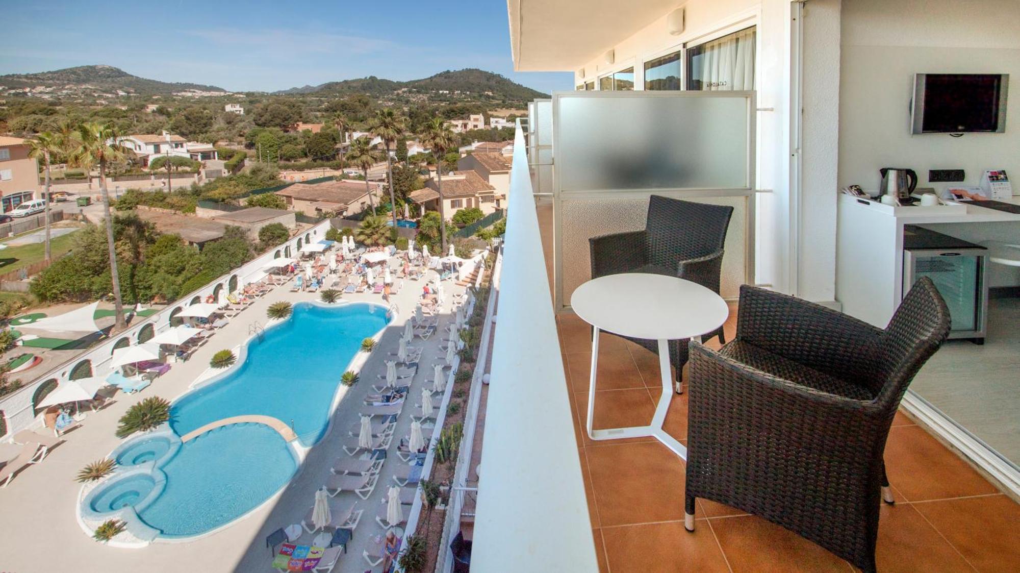 Hotel Catalonia Del Mar - Adults Only