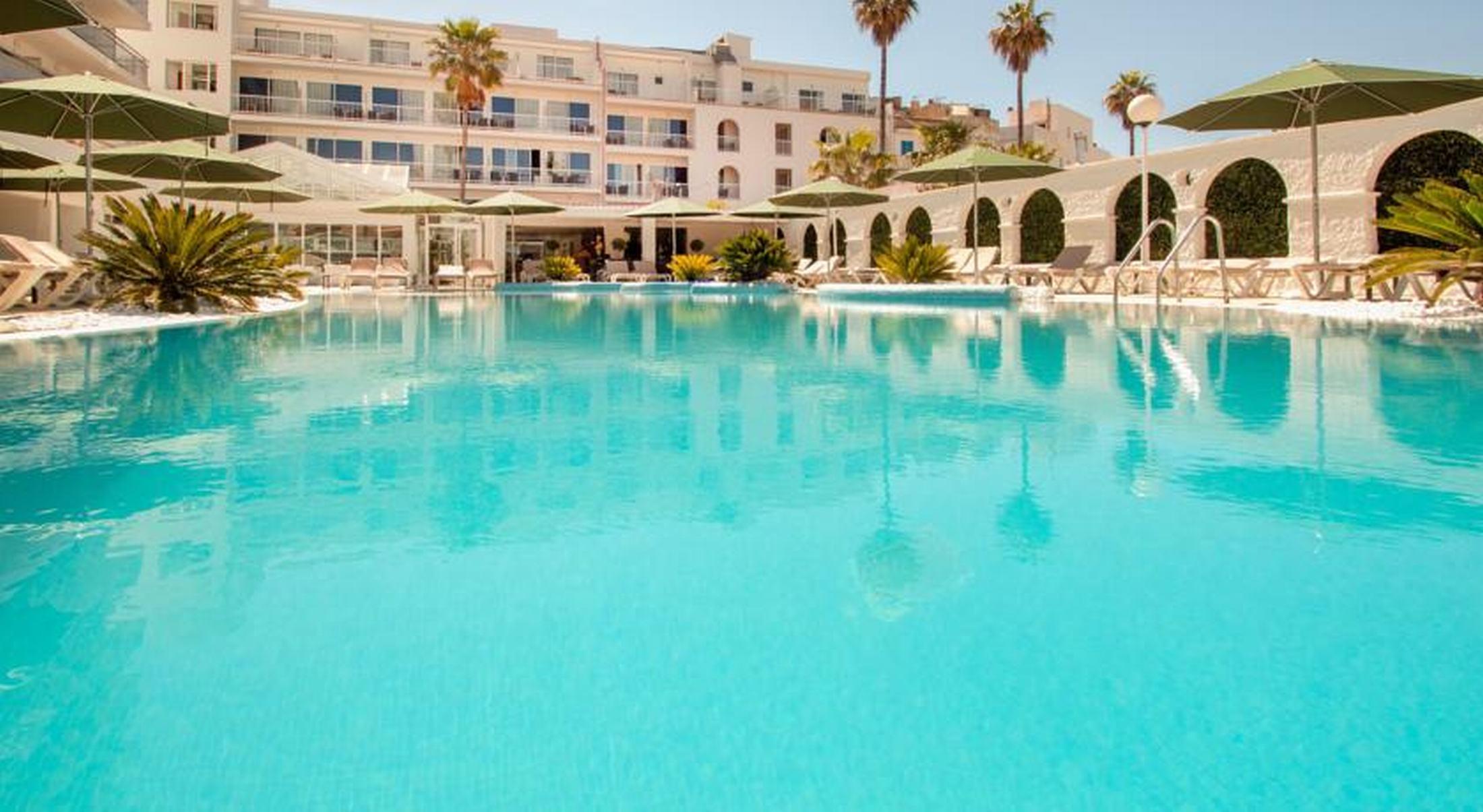 Catalonia Del Mar - Adults Only