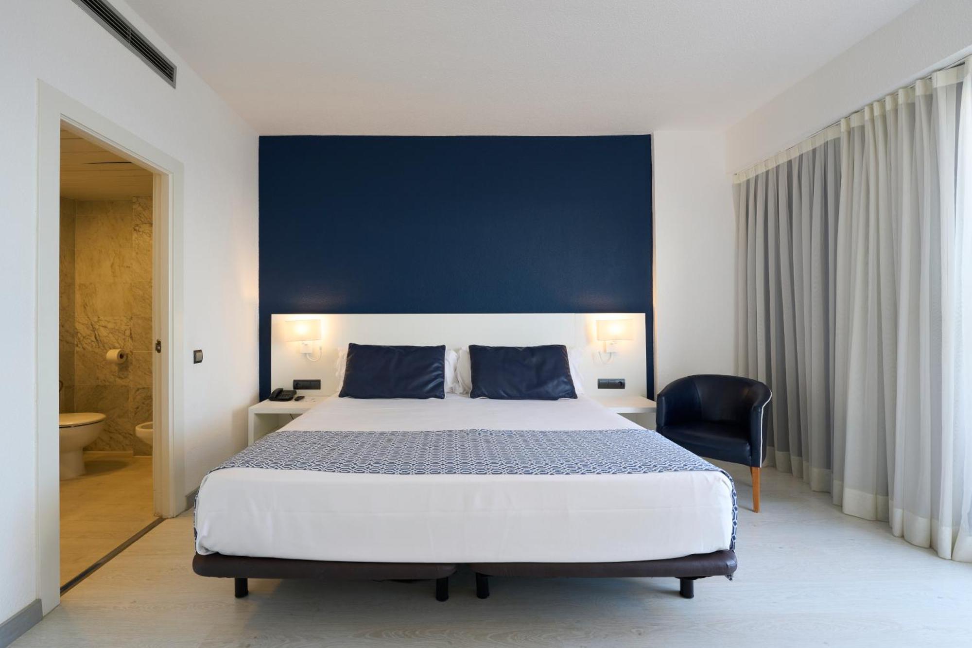 Catalonia Del Mar - Adults Only 4*